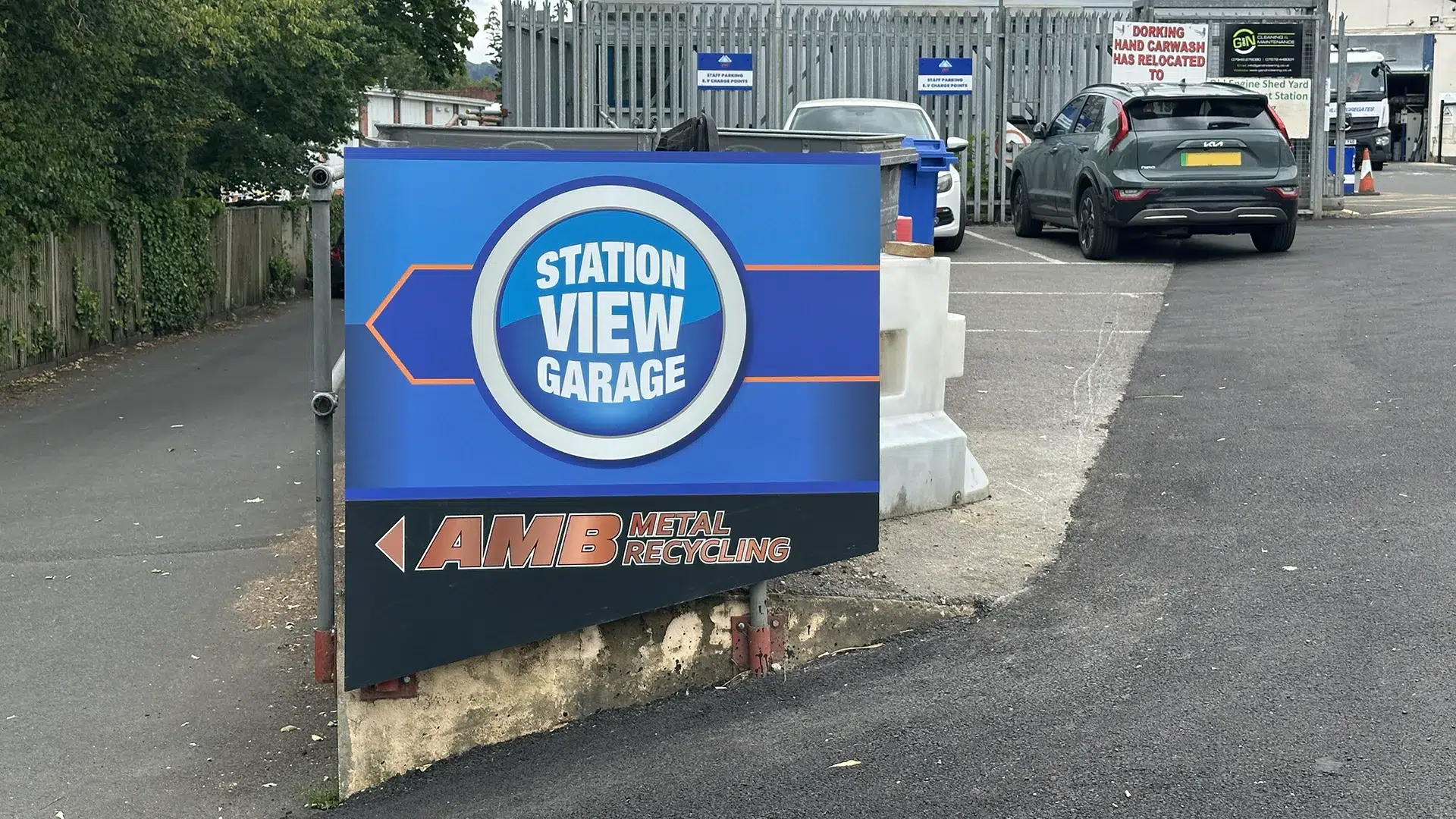 Station View Garage and AMB angled sign